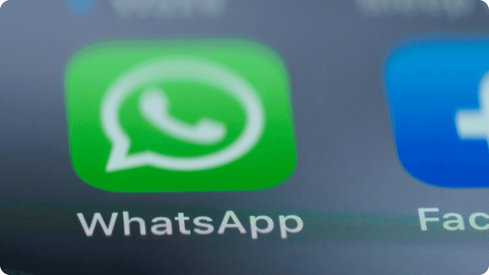 O elo perdido da gestão clínica: integrar WhatsApp ao ERP